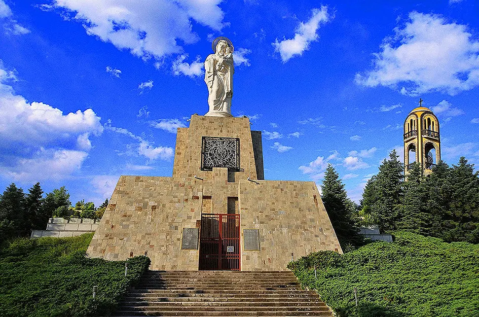 Монумент на 